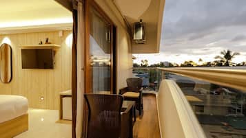 Classic Double Room, Balcony, City View | Balcony