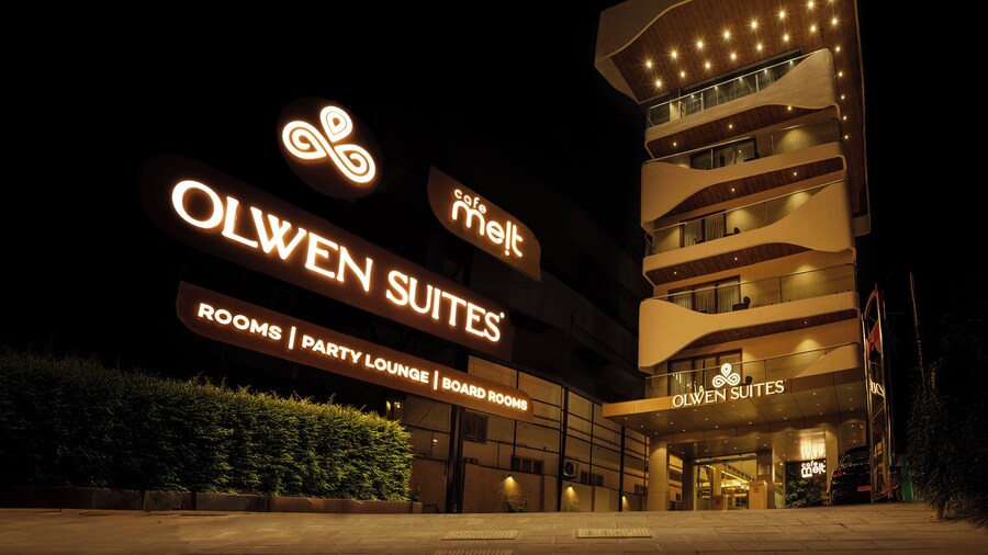Olwen Suites