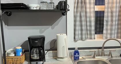 Cozy 1-bedroom remodeled railroad house