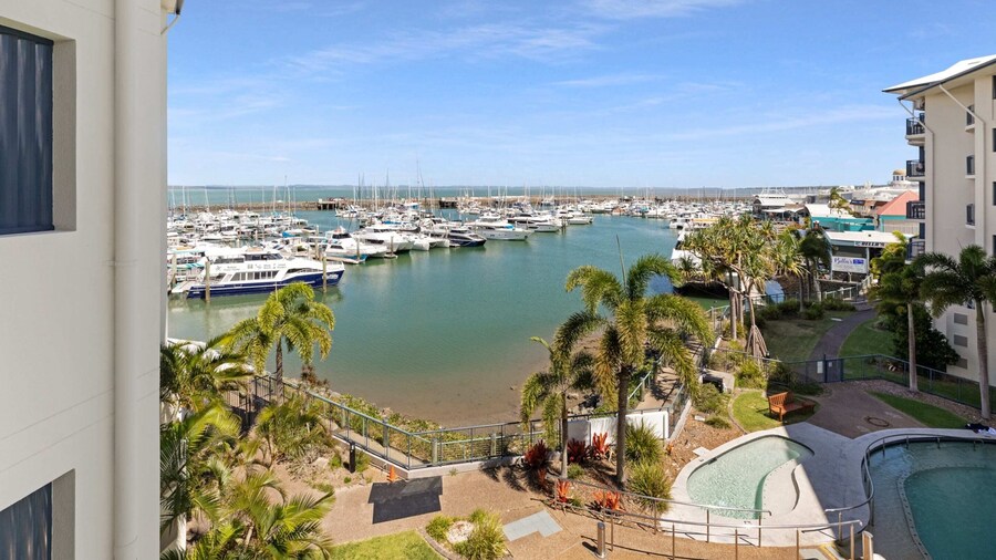 Beachside Retreat in Urangan Mantra Resort