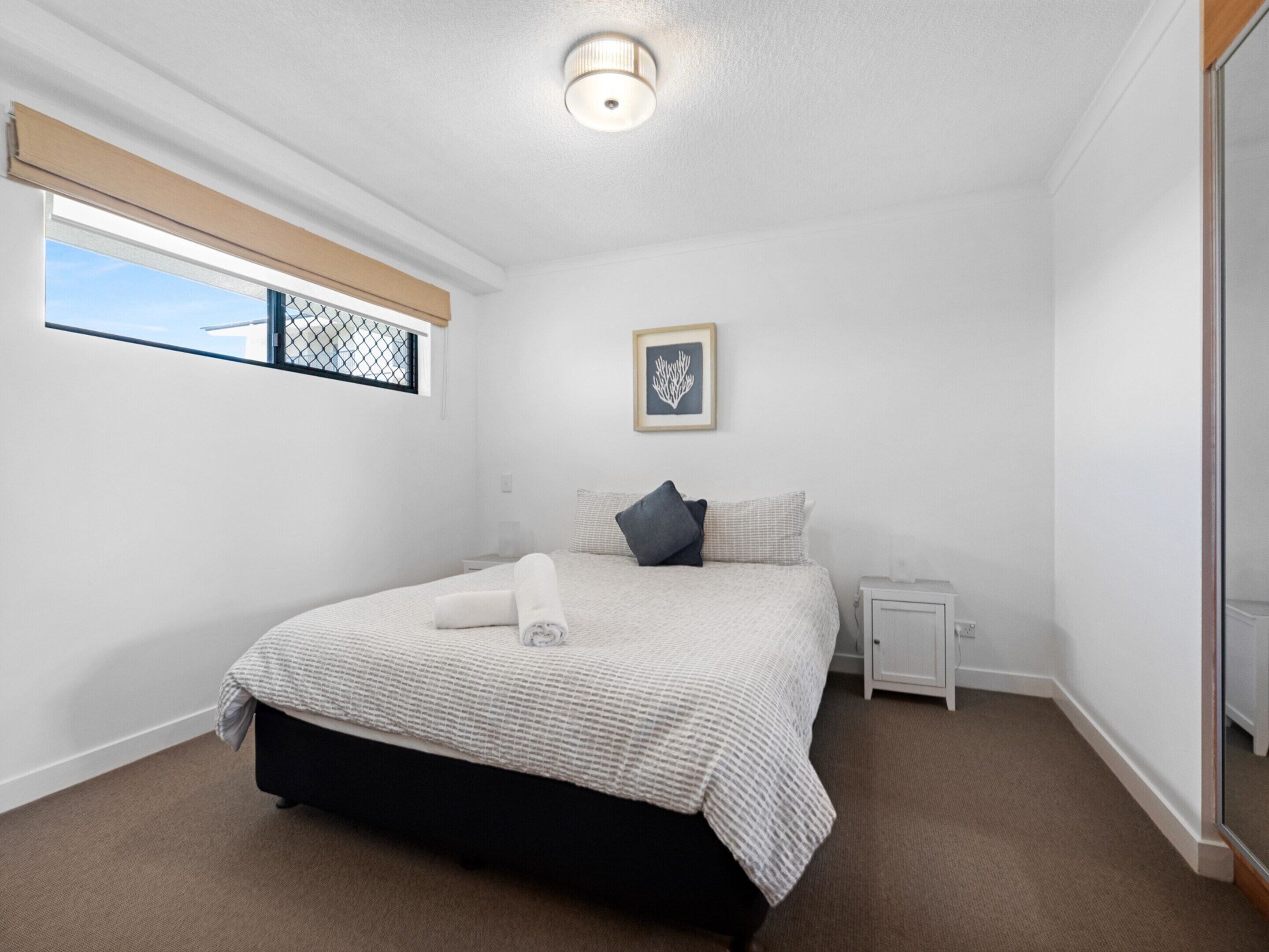 Apartment | 1 bedroom, bed sheets