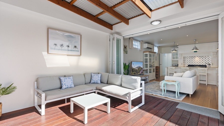 Bluestone Symmetrical Cottage With Outdoor Area