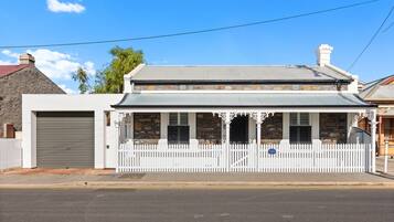 Apartment | Exterior