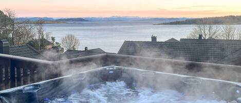 Bañera de hidromasaje exterior