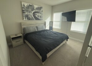 3 chambres, fer et planche à repasser, accès Internet, draps fournis