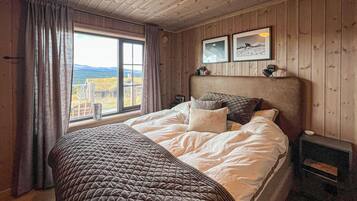 4 bedrooms, free WiFi