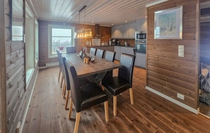 Dining - Cozy home in Ulnes with sauna (Ulnes)