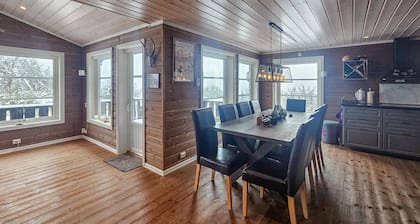 Cozy home in Ulnes with sauna
