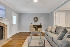 TV connectée, cheminée