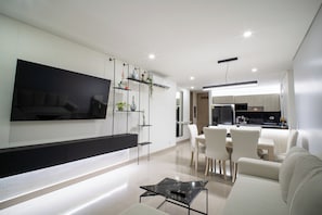 Living area - Luxury-Ocean view apartment in Bocagrande (Cartagena de Indias)