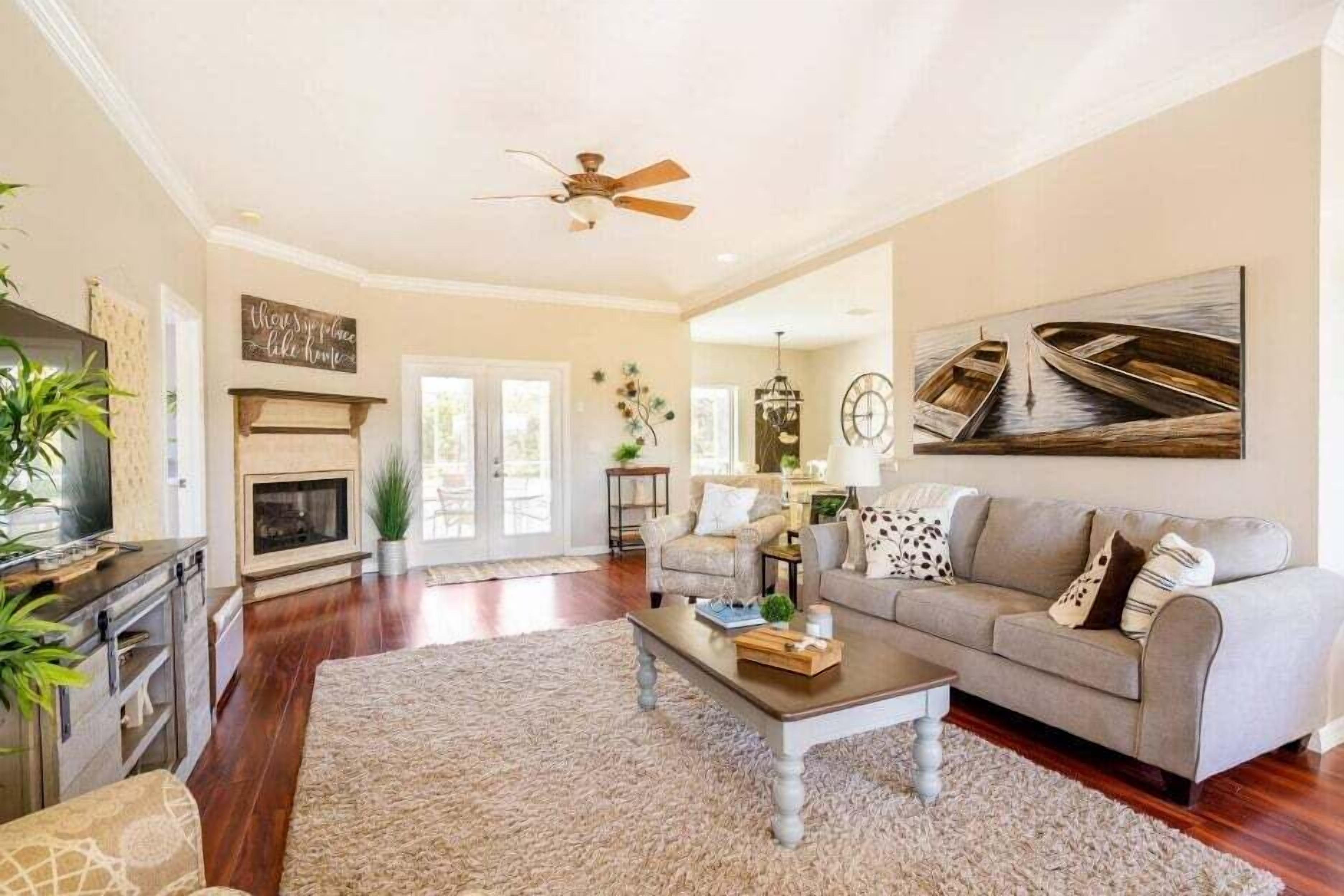 Smart TV, fireplace, books