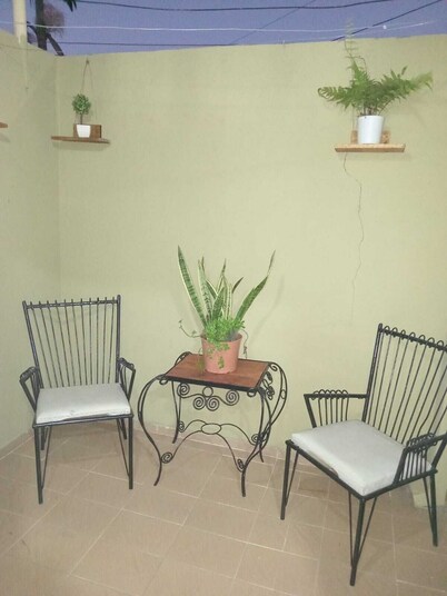 Don Alegre Enjoy the simplicity of this quiet and central lodging.