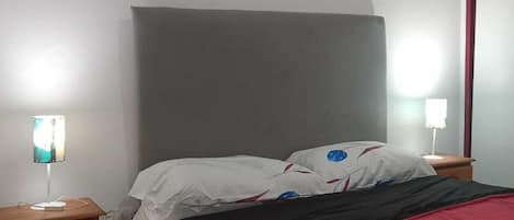 1 chambre, accĂšs Ă Internet, literie fournie