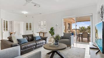 Căn hộ | Phòng khách