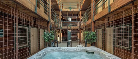 Bain à remous extérieur