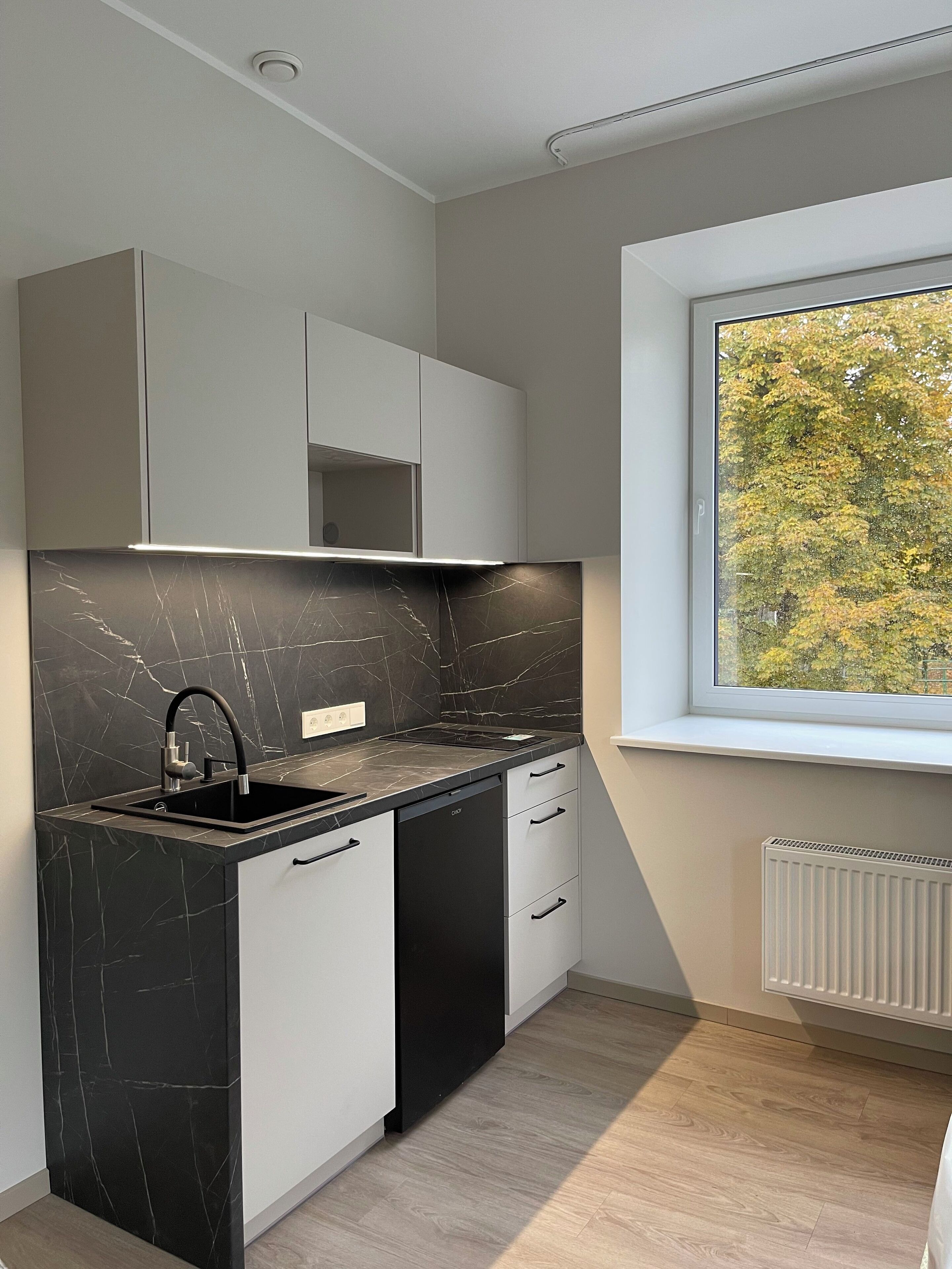 Laptop workspace, cots/infant beds, free WiFi, bed sheets