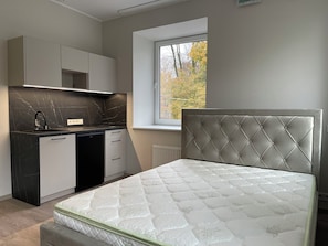 Laptop workspace, free WiFi