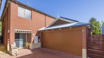 Apartment | Exterior