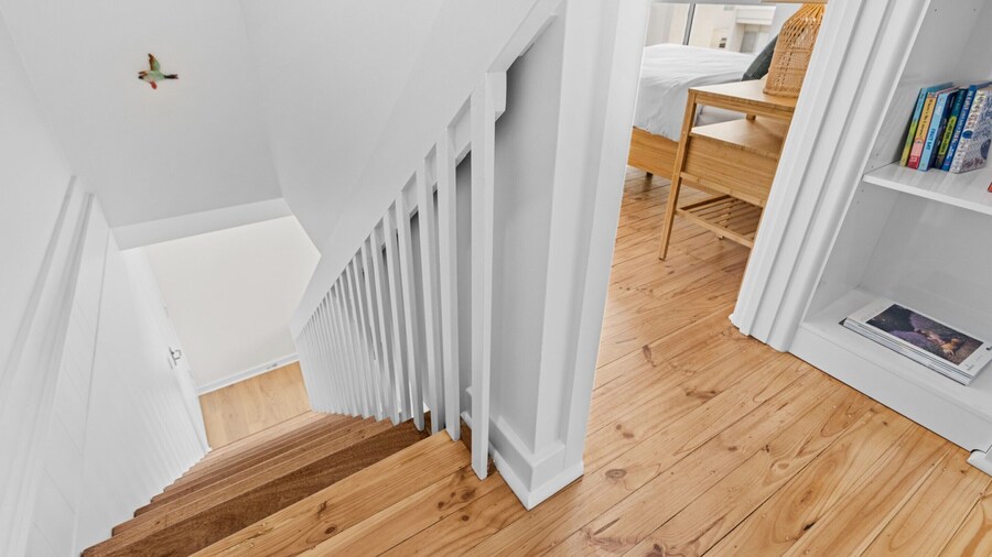 Stylish 2-bed Home Steps From Henley Beach