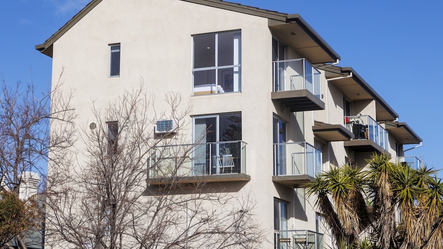 Stylish 2-bed Home Steps From Henley Beach