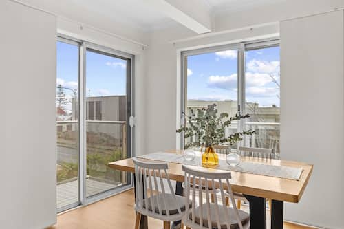 Apartment | Dining