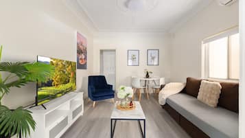 Apartment | Living room