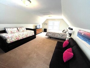 1 habitación, tabla de planchar con plancha, wifi gratis y ropa de cama 