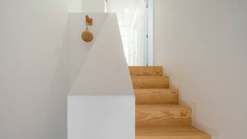 Comfort Apartment, City View | Living area