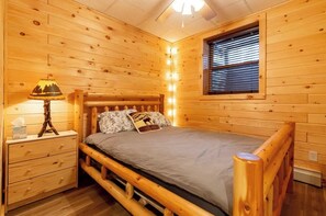 مكواة/لوح كي وواي فاي وملاءات أسرّة