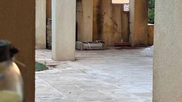 Enceinte de lâhĂ©bergement