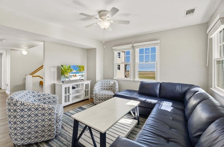Sailfish| Buxton Beach Townhome W/ Ocean Views - Buxton, NC