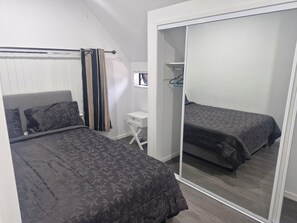2 bedrooms, WiFi - Cozy Getaway (Manukau)