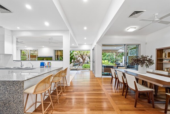 Apartment | Private kitchen - Spacious 3-bed Home With Patio Near Beach (Sunshine Coast)