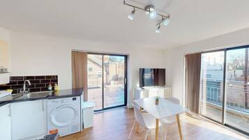 Microwave, oven, stovetop