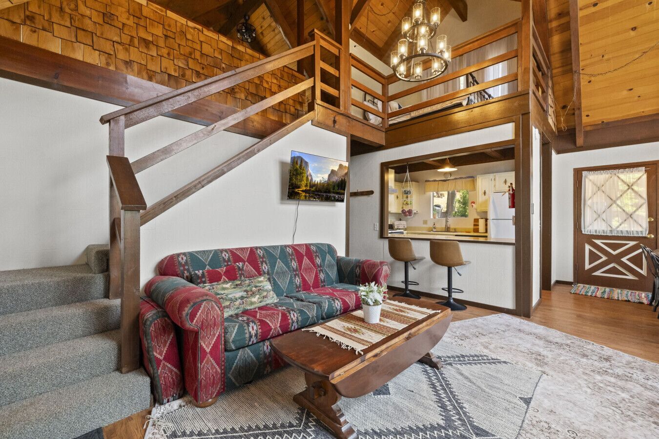 The Lodge 108-family & Pet Friendly Ski Cabin - Long Barn, CA