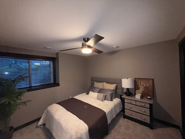 3 camere, ferro/asse da stiro, Wi-Fi gratuito, lenzuola