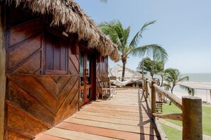 كابينة عائلية - بمنظر للبحر - على المحيط | مكتب ومساحة عمل للكمبيوتر المحمول ومكواة/لوح كي وواي فاي مجانًا