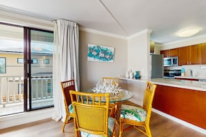 تناول الطعام