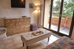 Apartment, Smoking | 1 bedroom