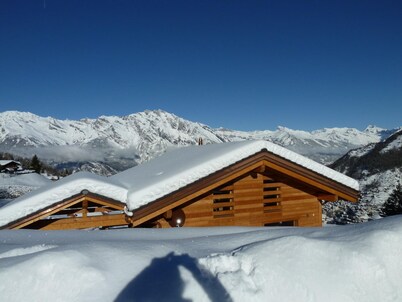Beautiful Luxury Chalet Roy With Incredible Views