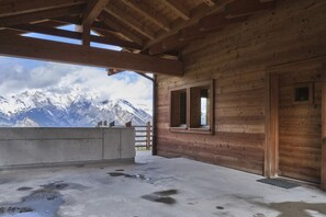 4 عدّة غرف نوم