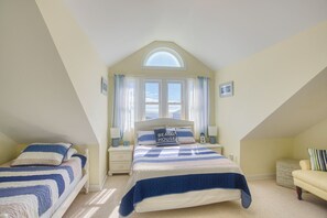 4 bedrooms, free WiFi, bed sheets