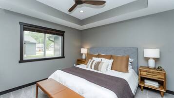 4 bedrooms, iron/ironing board, free WiFi, bed sheets