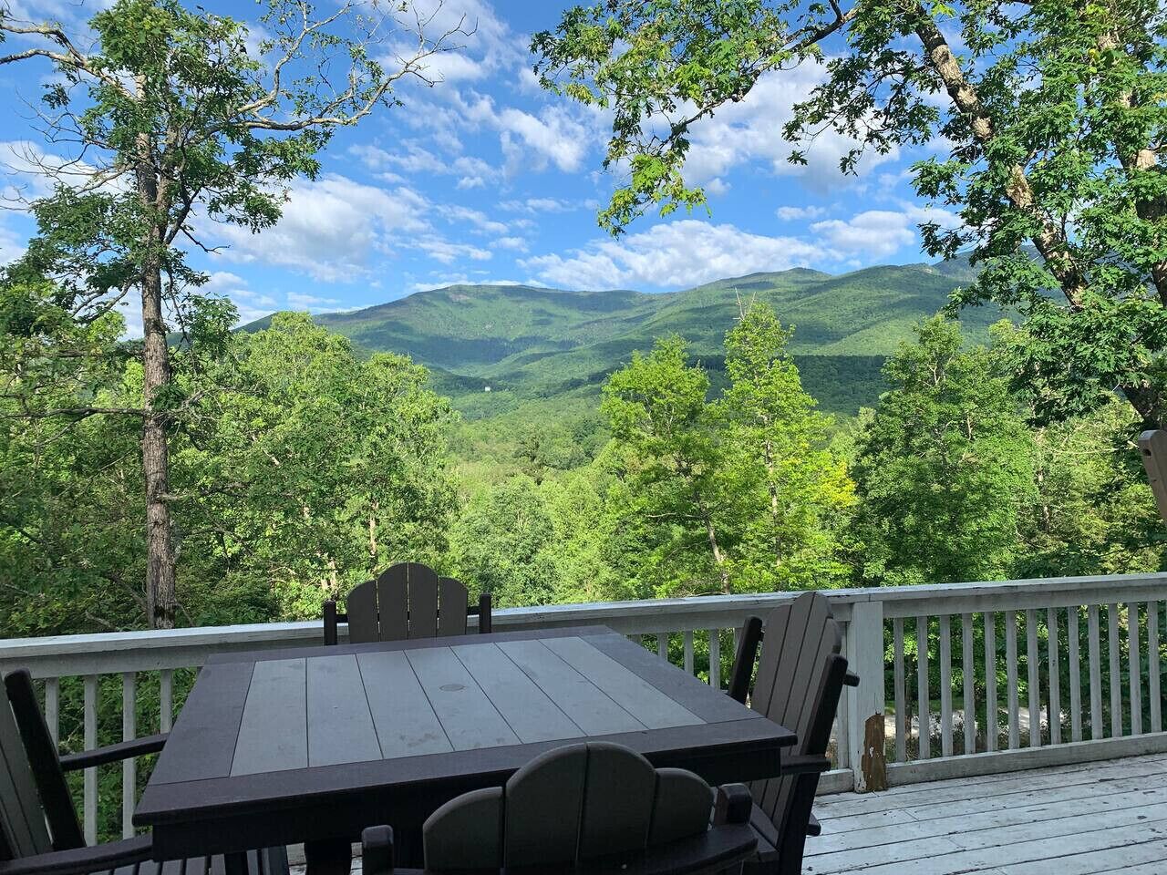 House | 4 bilik tidur 