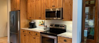 Vacation Home Near Golf Course Hiking Sleeps 20