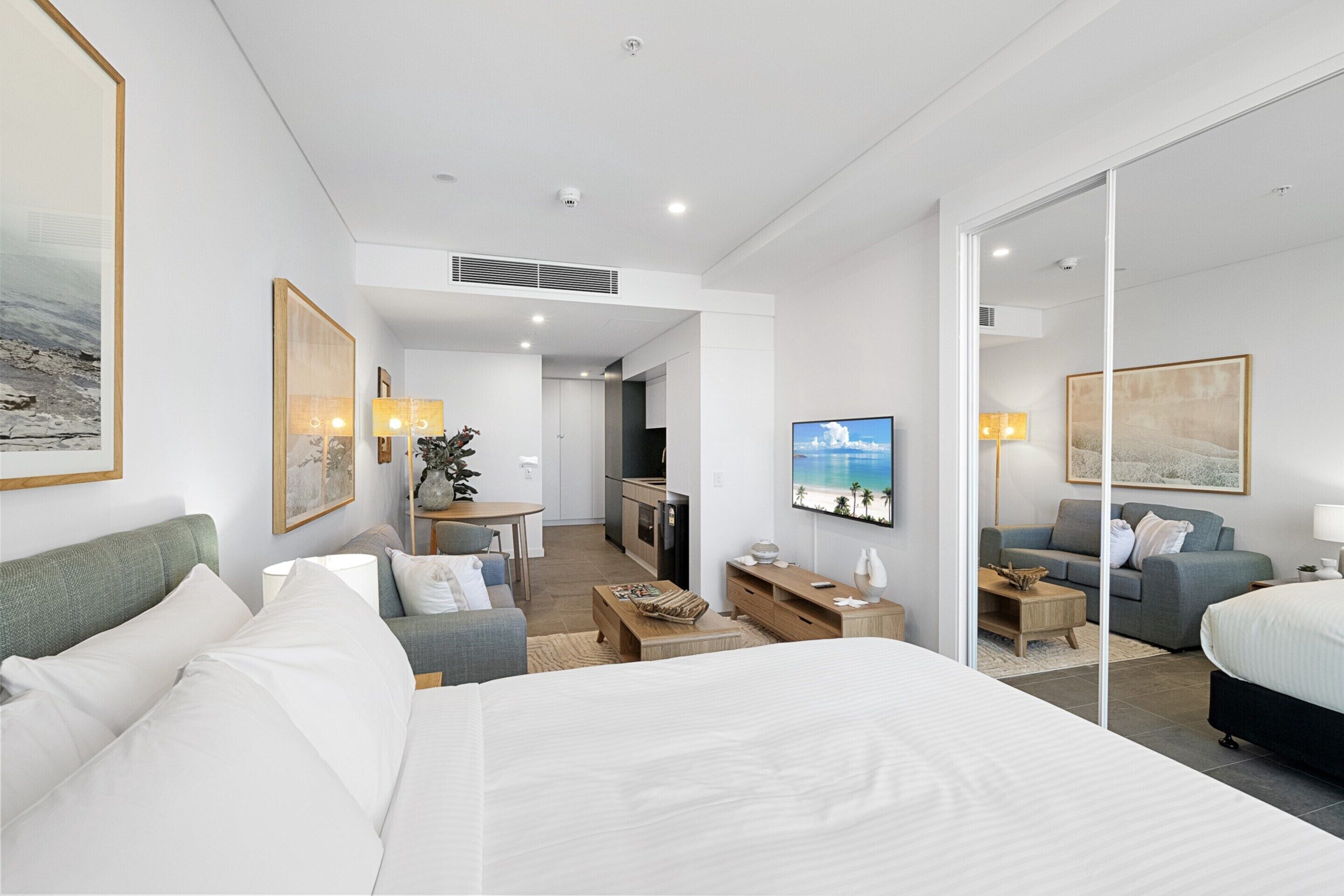 Apartment | 1 bedroom, iron/ironing board, bed sheets