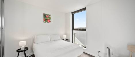 Apartemen | 1 kamar tidur, ruang kerja ramah laptop, dan setrika/meja setrika