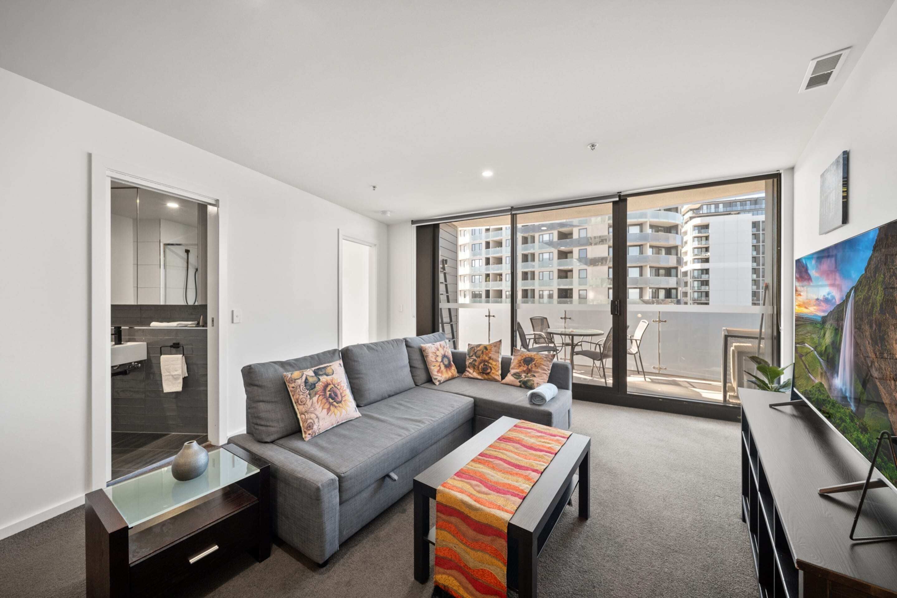 Apartment | Living room