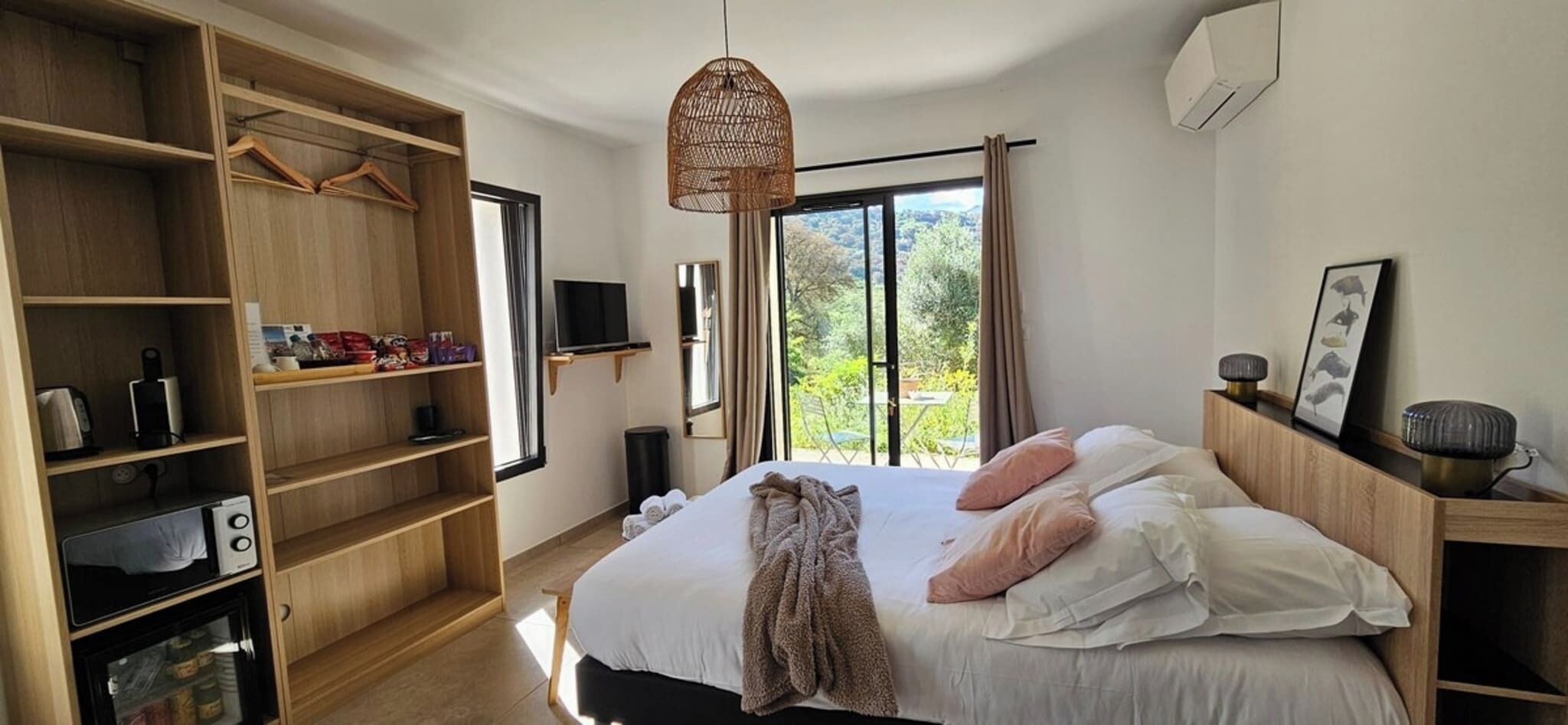 2 bedrooms, free WiFi, bed sheets