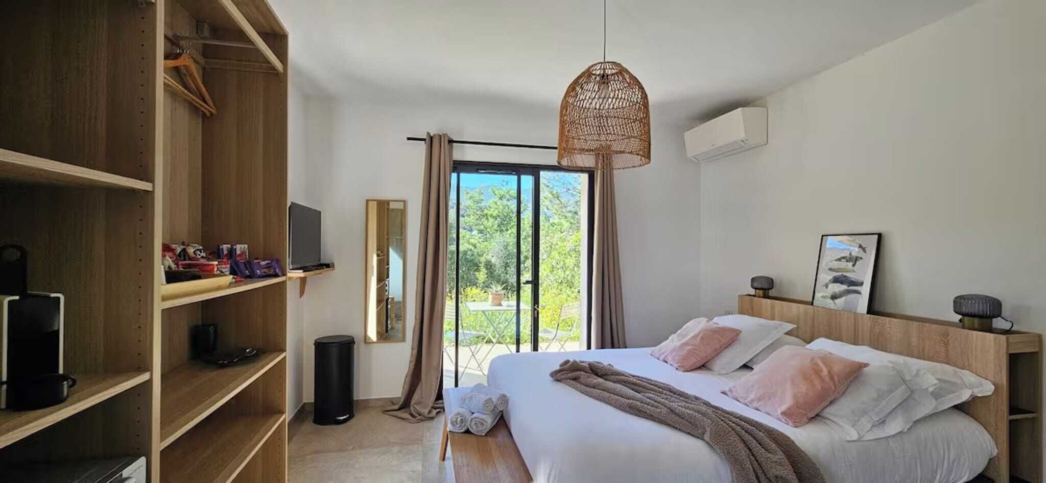 2 chambres, Wi-Fi gratuit, draps fournis